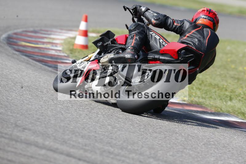 /45 10.08.2025 Plüss Moto Sport ADR/Freies Fahren/733